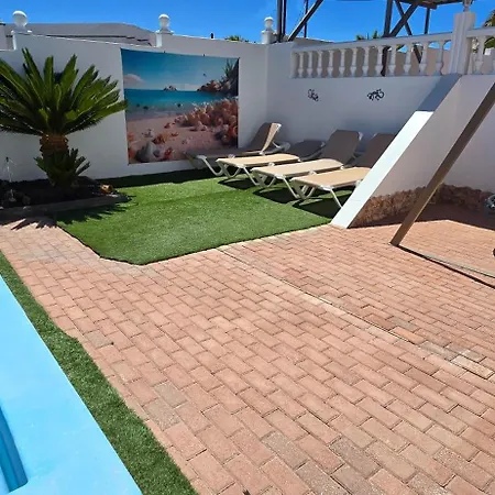 Casa Roja 1 - Quiet Resort, Central, Parking * Tias